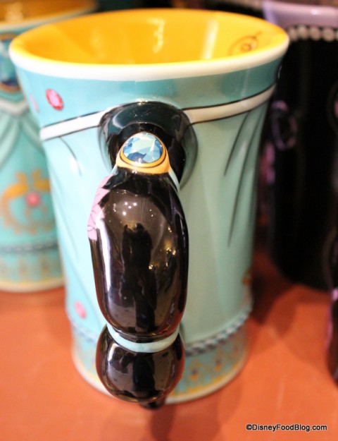 Jasmine Ponytail Handle