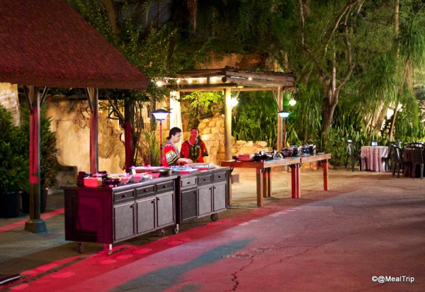 Hot Food and Dessert Stations