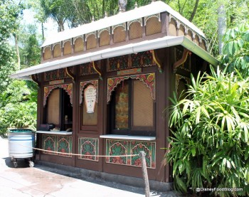 bradley falls animal kingdom