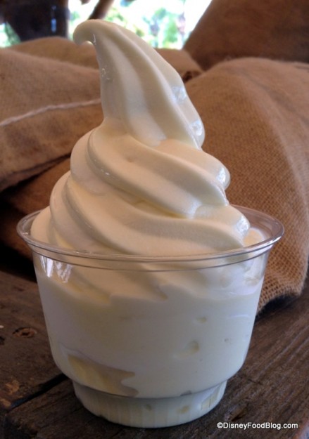 Pineapple Coconut Swirl Frozen Yogurt