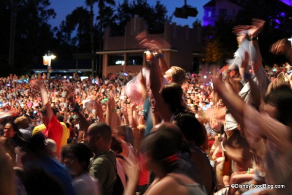 Here comes The Wave!!