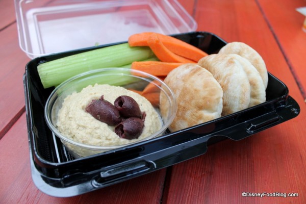 Hummus with Veggies and Pita