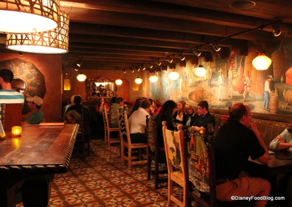Seating in La Cava