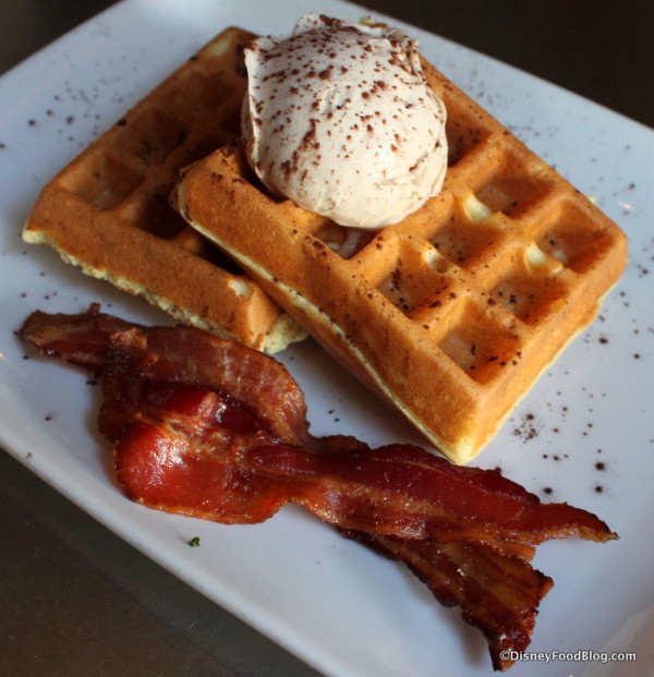 Trattoria al Forno Waffles