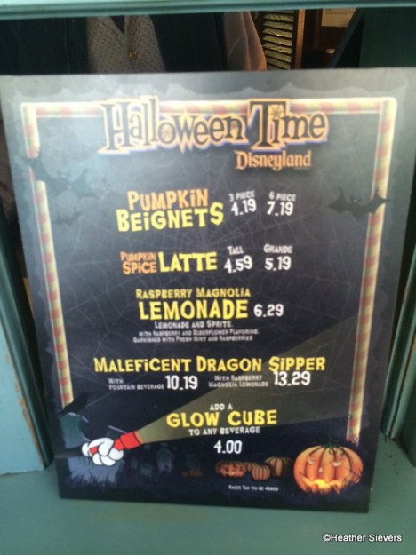 Pumpkin Beignets Signage