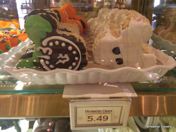 Haunted Mansion Clock & Mickey Mummy Crispy Treats