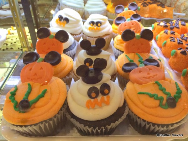 Halloween Time Cupcakes