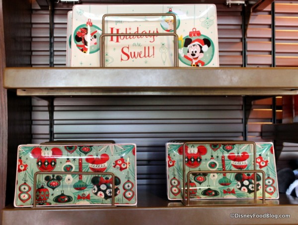 Large and Medium Holiday trays