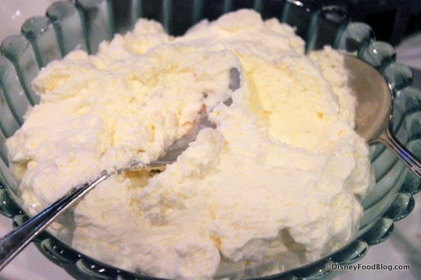 Whipped Cream for Brownie