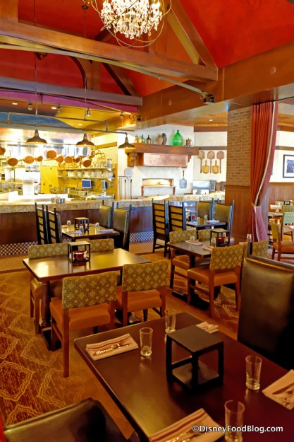 Seating in the Sala da Pranzo looking back to Cucina