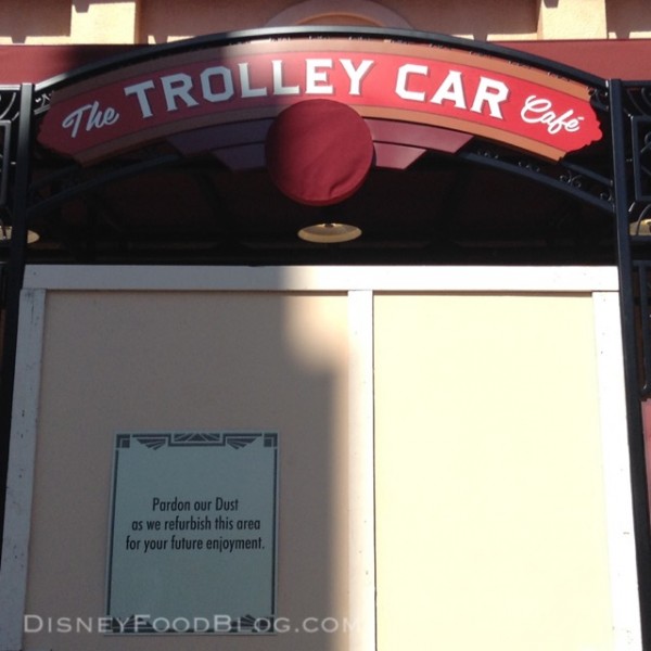 Trolley Car Starbucks at Disney's Hollywood Studios