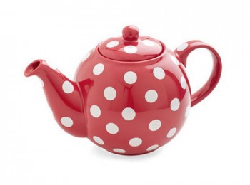 Tea time -- Minnie Mouse style!