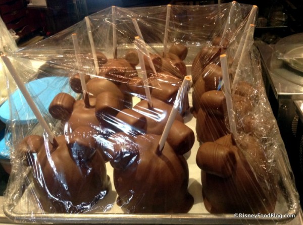 Mickey Apples pre-shorts