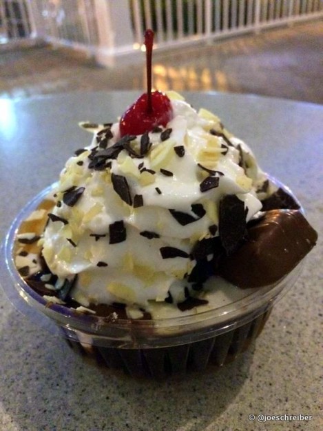 Milky Way Sundae from Beaches and Cream