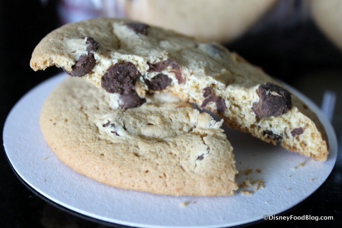 Minnie's Bake Shop Chocolate Chunk Cookie