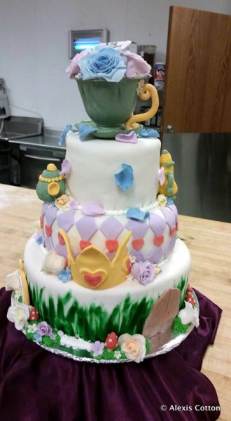 Alice in Wonderland Wedding Cake