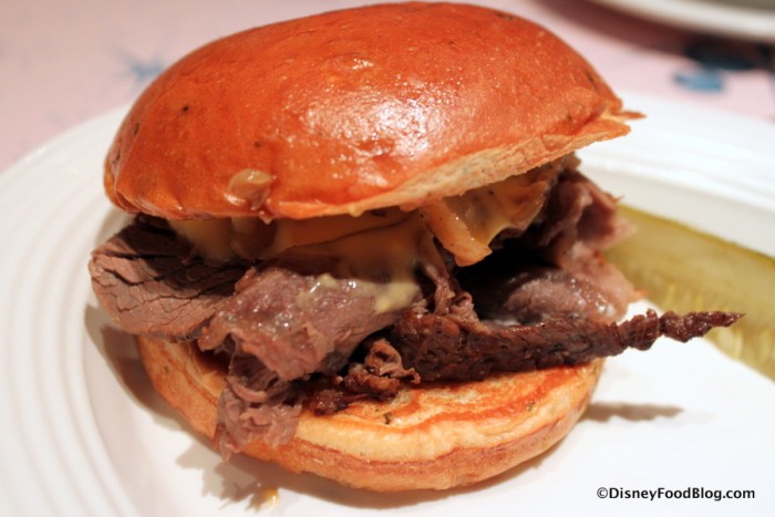 Roast Beef and Cheddar Sandwich