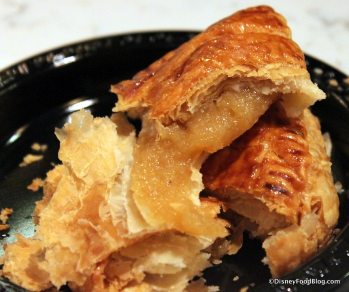 Apple Turnover -- Inside