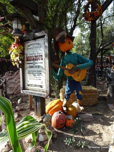 Welcome to the Halloween Round Up!