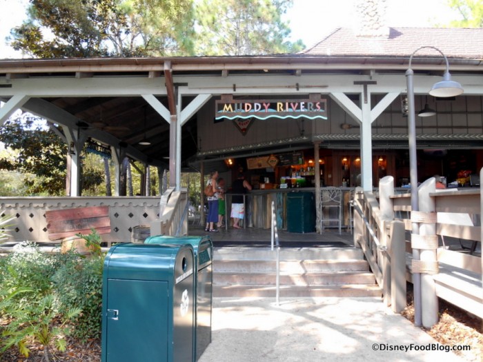 Muddy Rivers Pool Bar