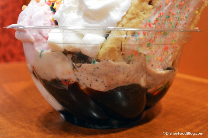 Everything Pop Sundae 