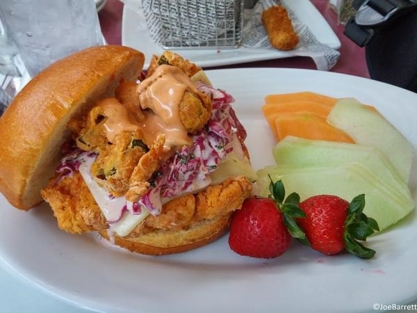 carnationcafe_chickensandwich_15-001