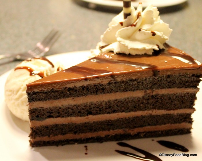 Mom's Favorite Chocolate-Peanut Butter Layers Cake_50sPrimeTime_15-002