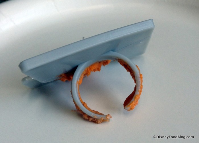 Star Wars Souvenir Ring ready for its trip to the nearest sink