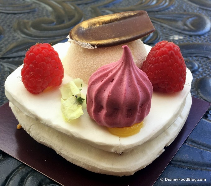 Raspberry Pavlova -- Up Close