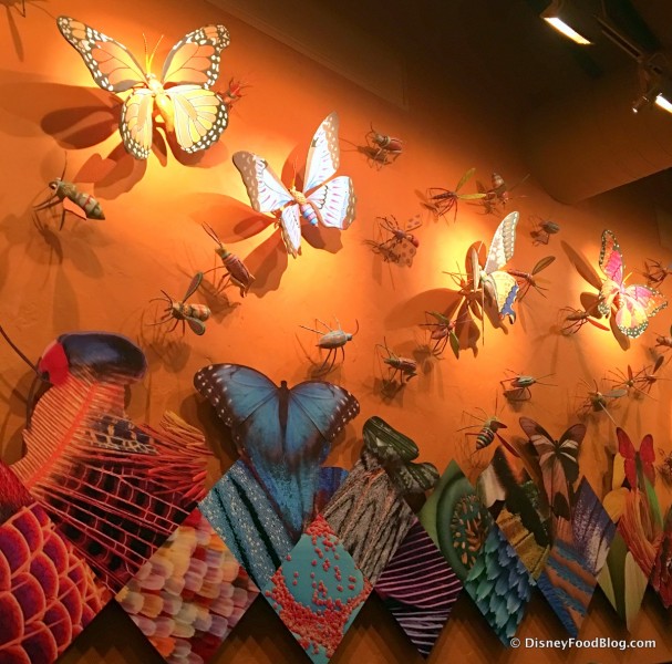 Insects and Tiles Portraying Insect Skin Patterns