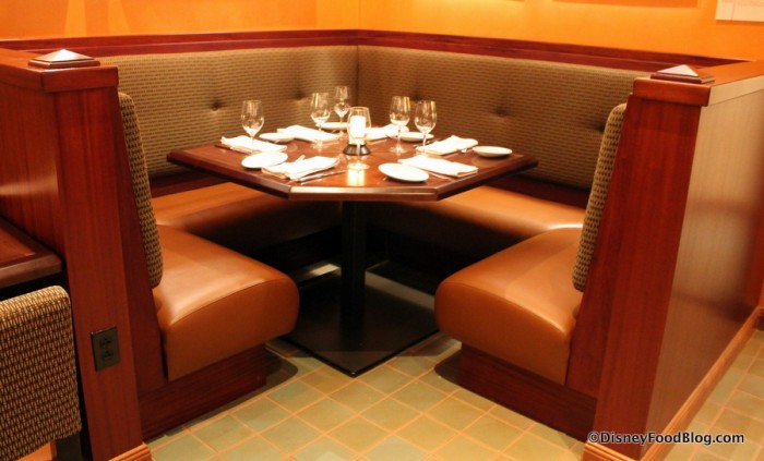 Safari Gallery Seating -- Corner Booth