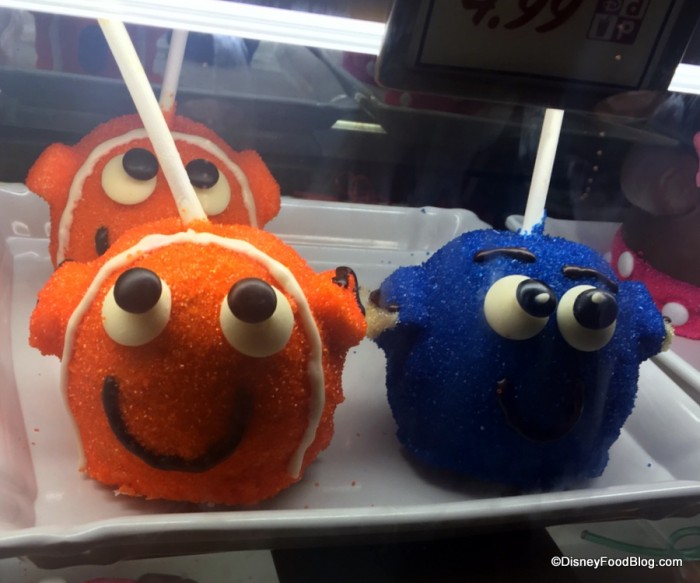 Nemo and Dory Caramel Apples
