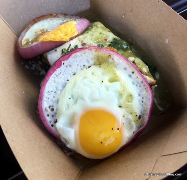 Chilaquiles con huevos