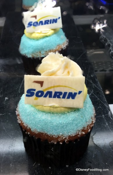 Soarin' Cupcake