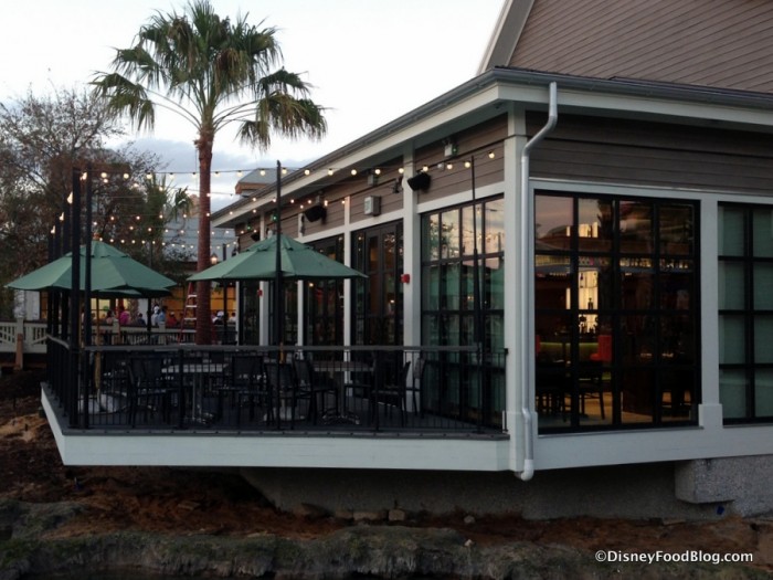 Patio seating at Frontera Cocina