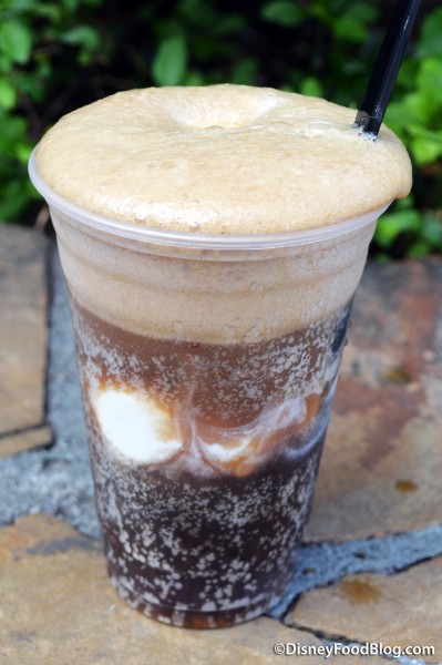 Hard Root Beer Float in Hollywood Studios