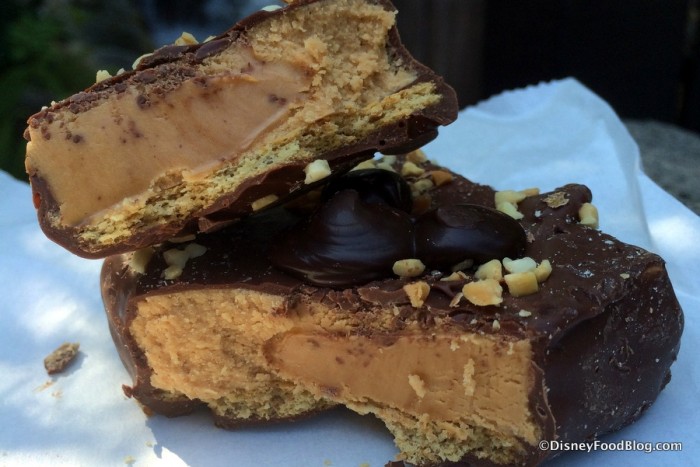 Peanut Butter Sandwich Poohs Hunny Spot Critter Country August 2016 4 Featured