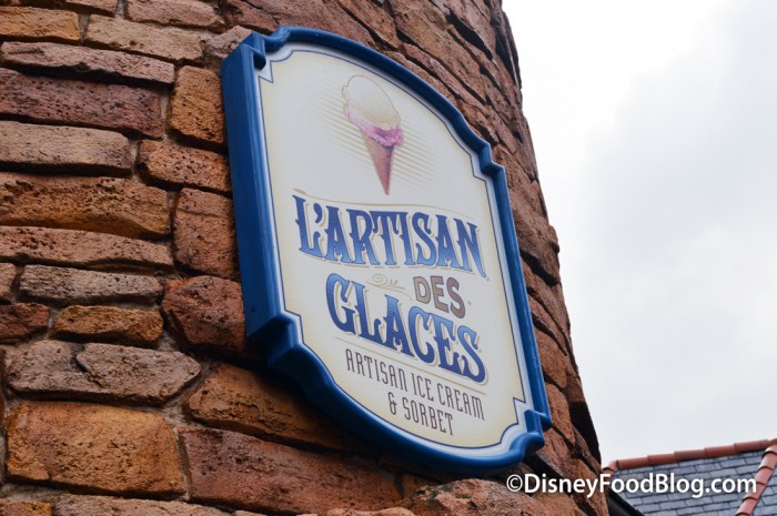 L'Artisan des Glaces sign