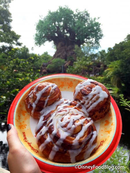 Colossal Cinnamon Roll