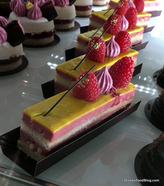 Raspberry Lemonade Pastry