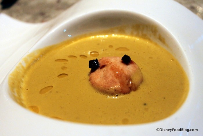 Mozambique-style Roasted Poblano Pepper Soup