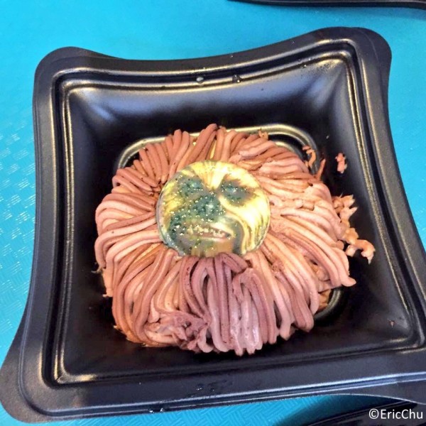 chewbacca-cheesecake_disneyland