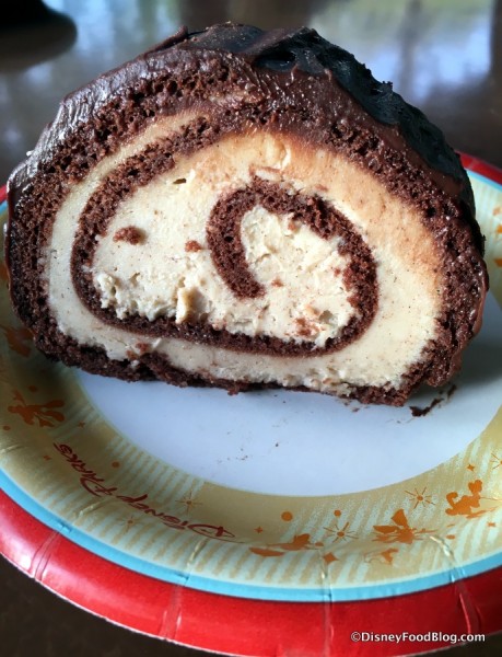 Pumpkin Cheesecake Roulade
