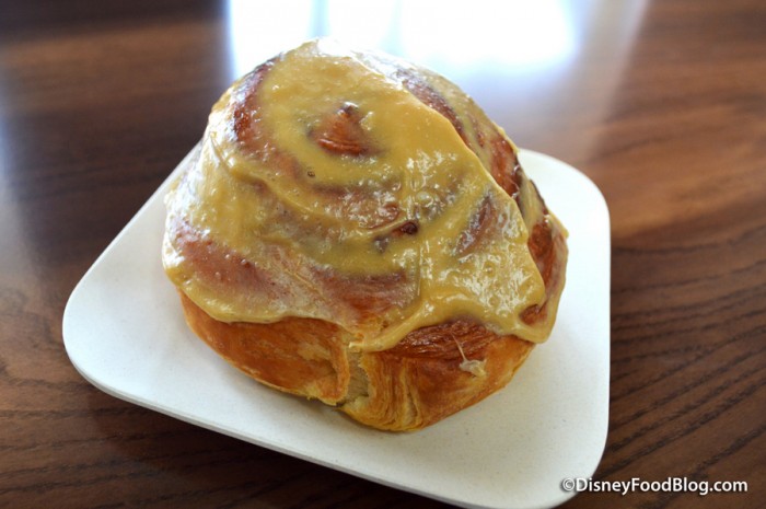 Molasses Cinnamon Roll