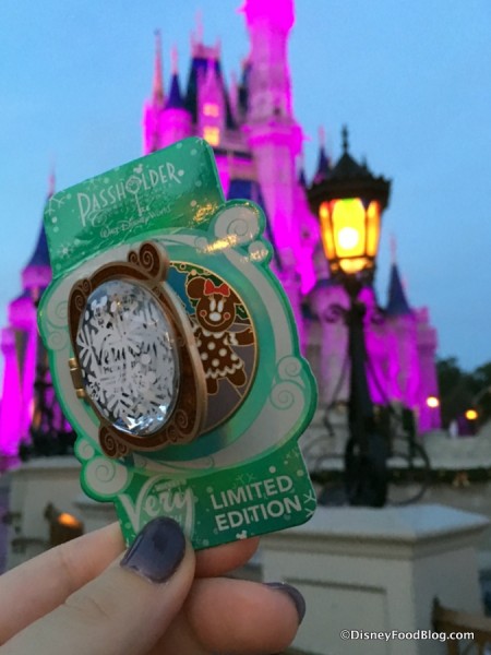 Mickey's Very Merry Christmas Party Passholder Pin