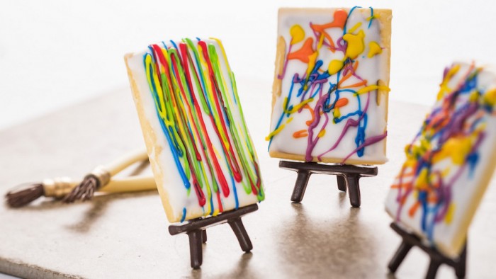 Pop't Art: Modern Designed Sugar Cookie with Chocolate Hazelnut Filling -- Pop Eats Food Studio ©Disney