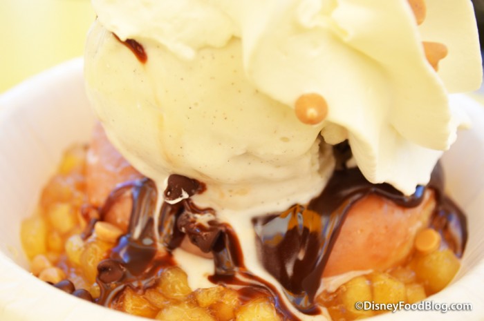 Donut Sundae close-up: warm apple compote