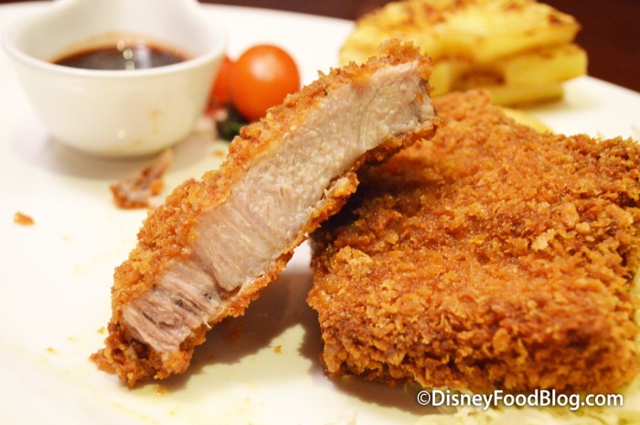 Kurobuta Tomahawk Tonkatsu -- Inside