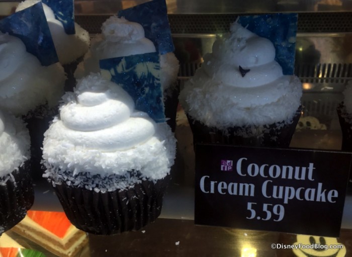 Coconut Cream Cupcakes