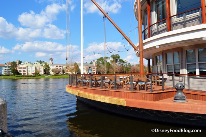 Paddlefish -- Outside View